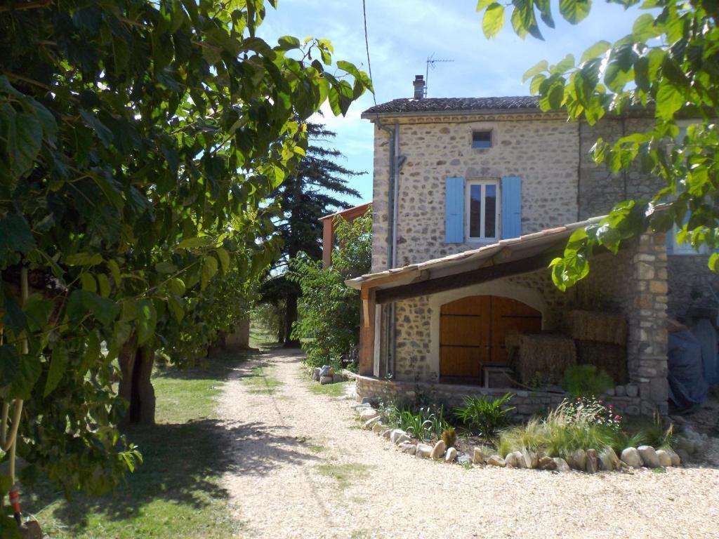 Chambres D'Hote Les Jardins De Prasserat Vallon-Pont-dʼArc Zimmer foto